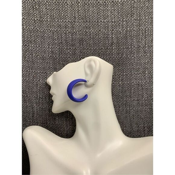 Textured Colored Hoops - Picture 1 of 3